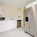 Modern Extended Stay Near Miami Beach